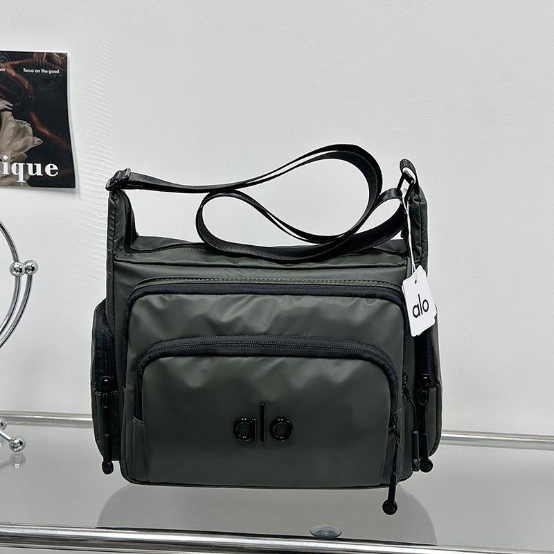 

Internet Celebrity New Korean Version Bag Small Bag Fashionable Waist Bag Couple Chest Bag Versatile Single Shoulder Crossbody Bag Lightweight зелений