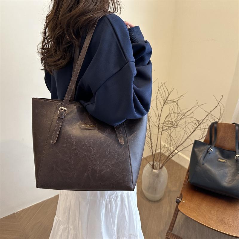Solid Color Commuter Handbag Tote Bag, New Large-capacity Underarm, New Autumn and Winter Work Tote Bag Women's Bag