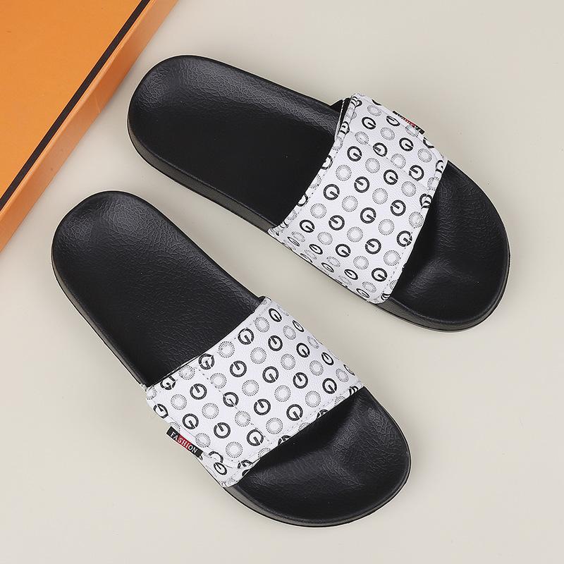 New slippers trendy outdoor summer personalized wear beach home casual non-slip soft bottom sandals