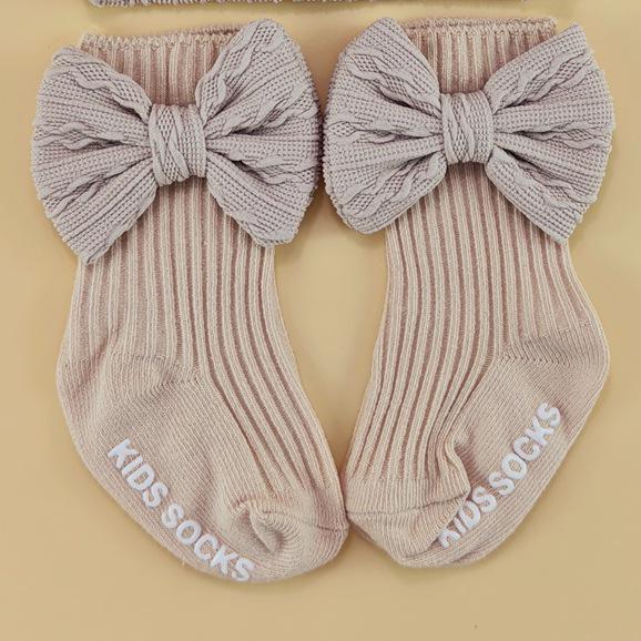 Baby Bow Headband & Socks Set - Newborn Hat & Accessory Bundle