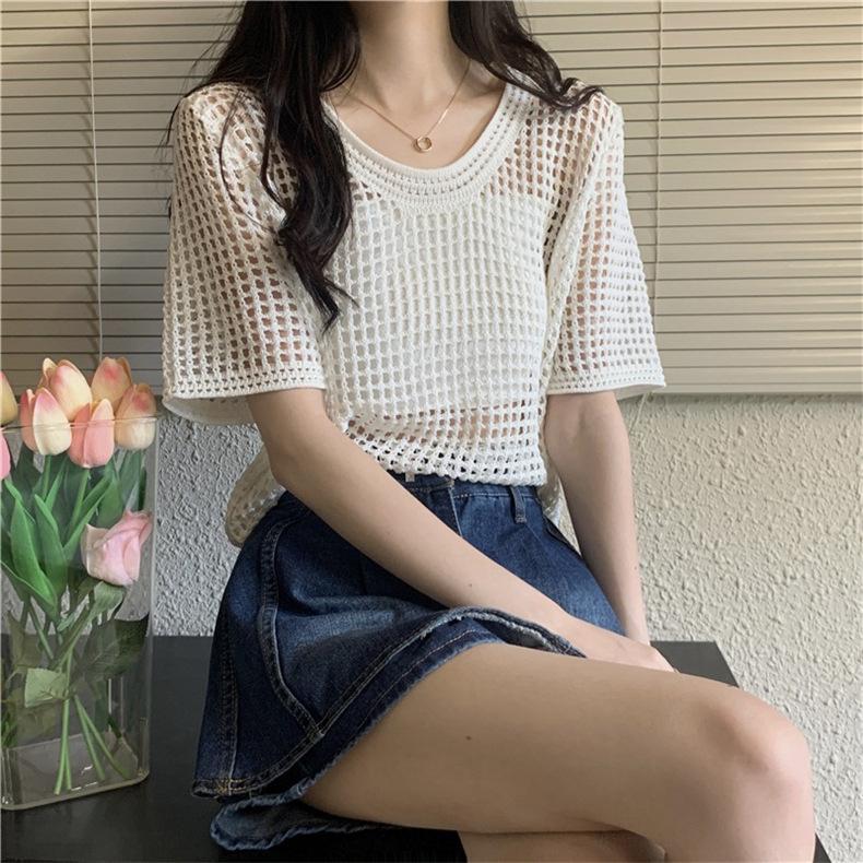 Women Short Sleeved Knit T-shirt Casual Beach Slim Tops O-Neck Hollow Out Knitting Shirt For Women Summer