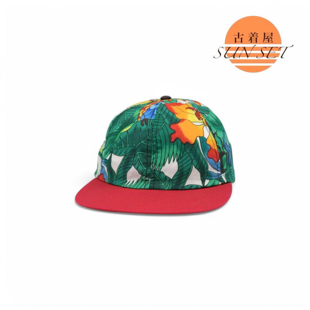 

[USED] Vintage 80s American-made aloha cap with hibiscus and floral print.