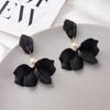 Korean Style Pearl Rose Petal Leaf Earrings, 925 Silver Needle for Women.