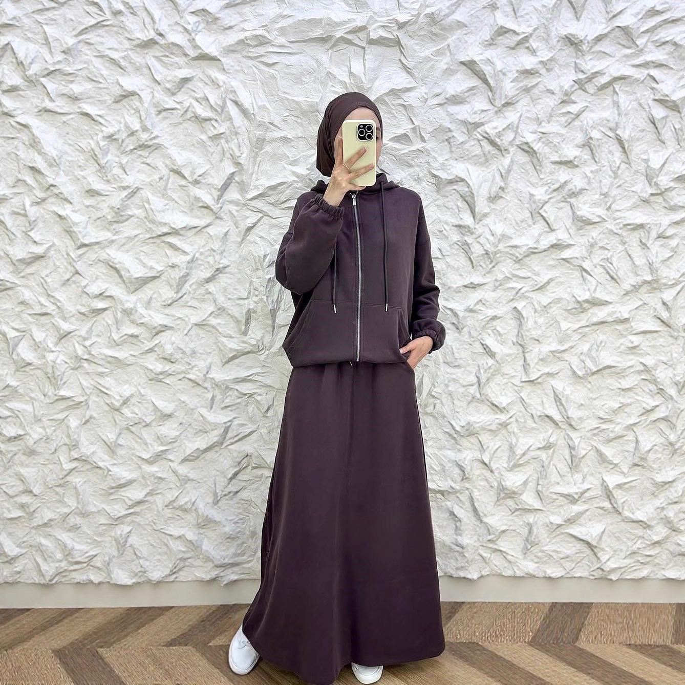 

2025 Autumn Women s Sleeveless Hooded Two-Piece Sweatshirt and Pants Set M кофейный