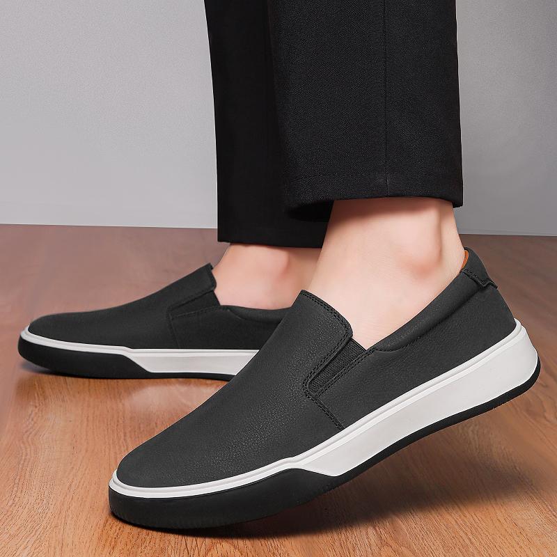 Fashion Genuine leather men's loafers Minimalist comfortable high-quality style Work and office Trendy youth shoes Fashion hot selling
