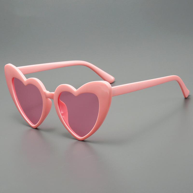 

Новые солнцезащитные очки персикового цвета с сердечками, женские модные солнцезащитные очки Love для вечеринок, персонализированные очки в большой оправе, модный аксессуар, неполяризованные розовый