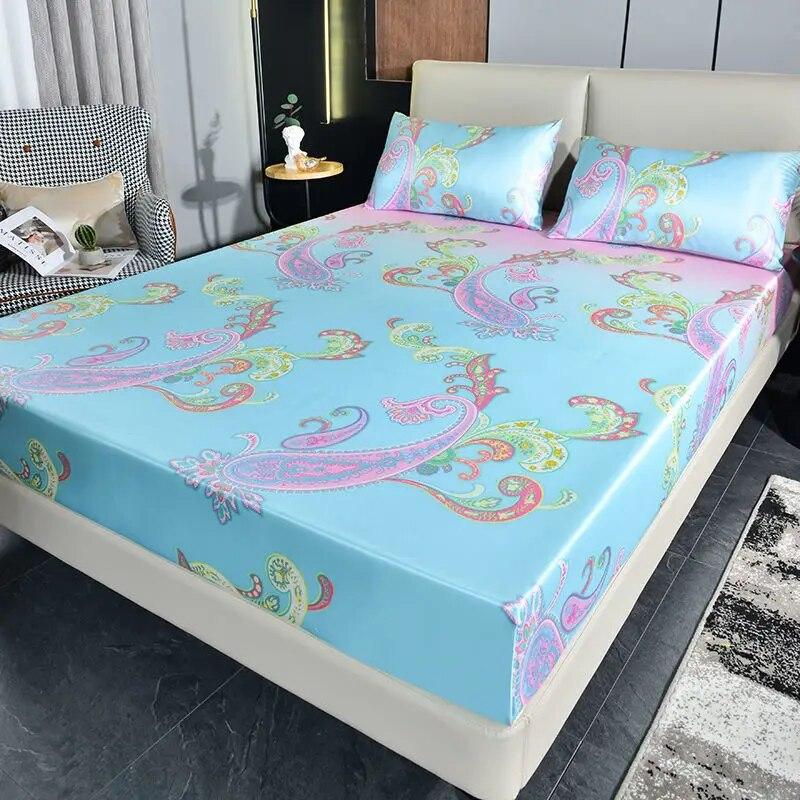 Home Luxury Mattress Cover Three-piece Double Household Bedspread Non-slip Washable Queen Size Bed Cover with Pillowcases