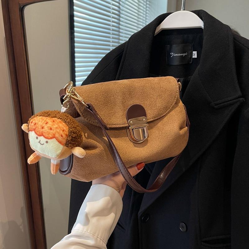 Premium sense niche crossbody small bag women's new trendy design suede retro shoulder bag underarm bag