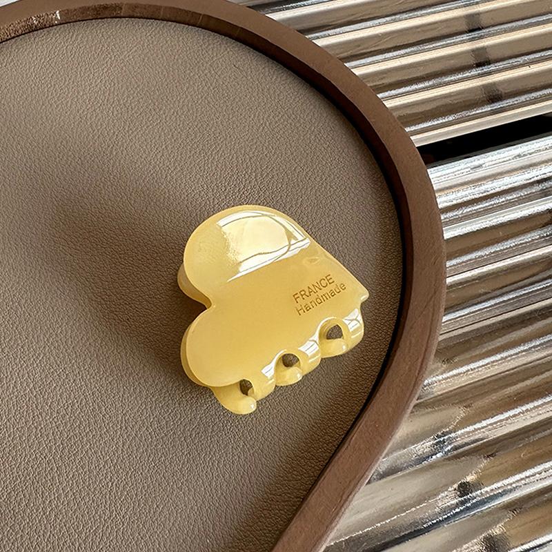 Creative Fashion Heart Small Hair Claw Acetate Hair Clip For Women Girls Cute Heart Shaped Hair Clips Hair Accessories Gifts