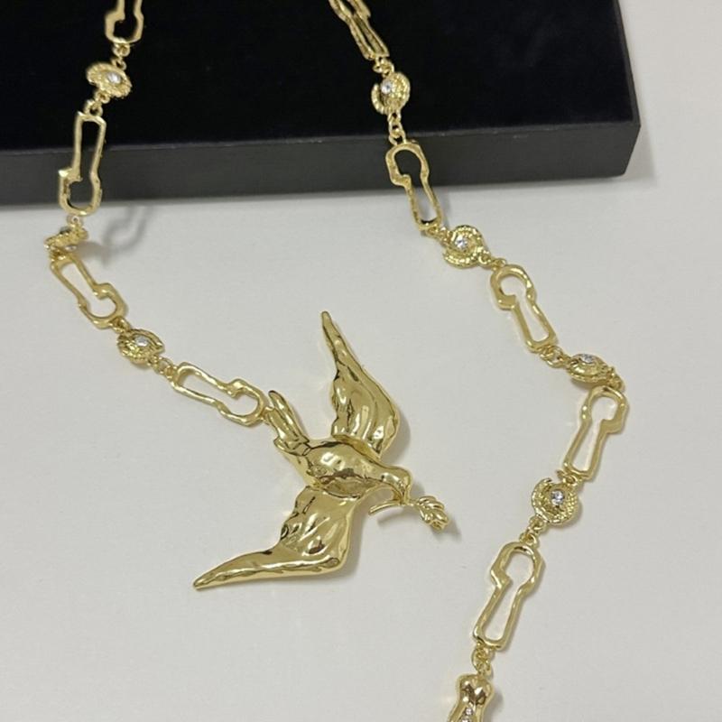 Elegant Gold Plated Peace Bird Charm Sweater Chain 80cm Length Retro Long Necklace Jewelry For Layering Outfits