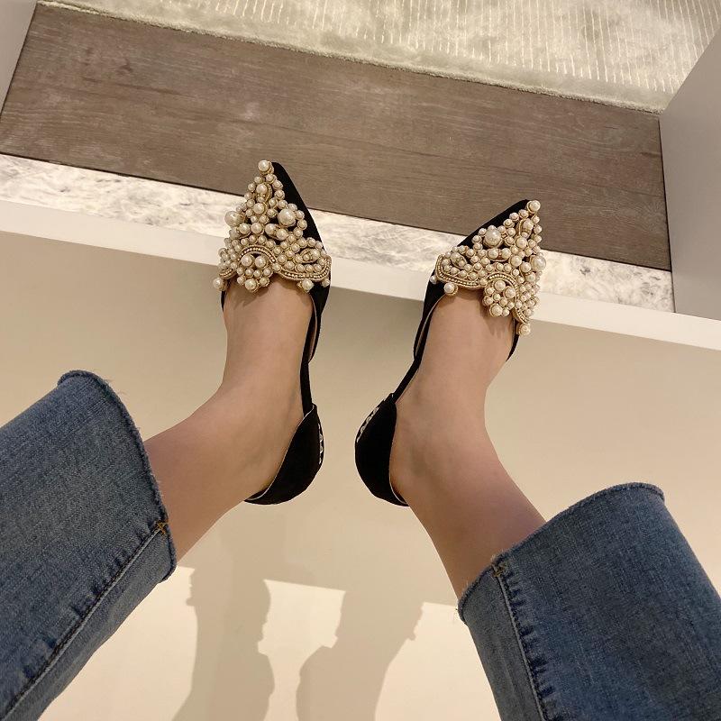 Fashion New Crown Pearl Flats Women Wedding Shoes Pointed Toe Female Dress Moccasins Low Pearl Heel Ladies Fashion Luxury Style 43