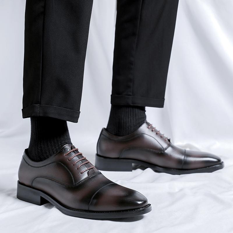 Fashion Pointed men's leather shoes Versatile fashion designer style Wedding trend party outdoor leisure business flat bottomed shoes