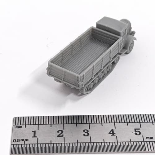 5PCS 1/144 Scale DIY Military Model L4500R Half-Truck Truck 3D Resin Model Kits for Diorama Display