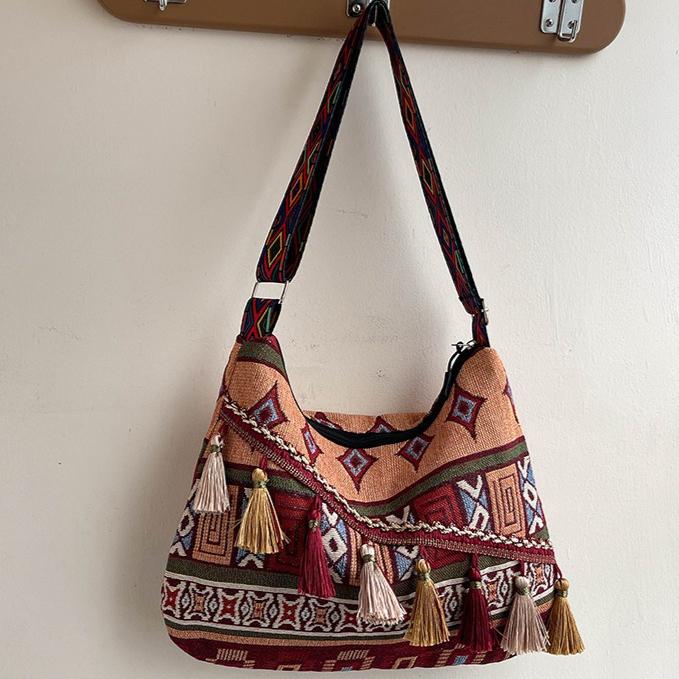 Embroidery Tote Bag for Women Aesthetic Canvas Shoulder Bag with Pocket Reusable Tote Bag for Work Shopping Women's Large Crochet Beach Bag Hobo Bag