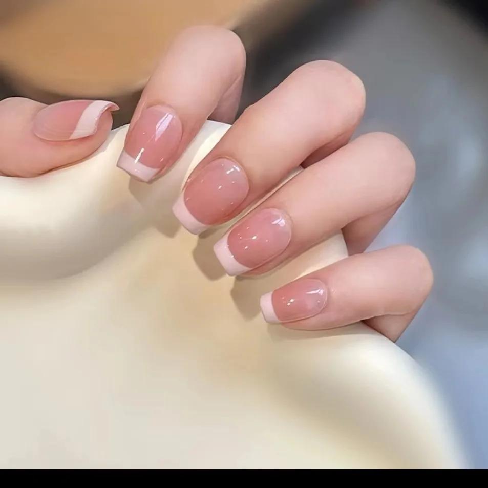 10 Stück Rosa Handgemachte Ombre Französische Kurze Ballerina Press-On Nägel Vollabdeckung Falsche Nagelspitzen Tragbare Maniküre