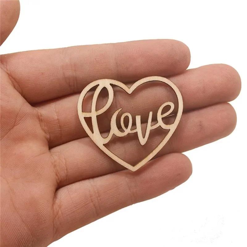 50pcs Heart Wooden Ornament Heart Slices Embellishments Love Shaped Decorative Hanging Tags for Crafts Valentines Day Wedding