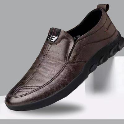 New Men's Business Casual Shoes Trendy Leather Shoes Men's Soft Sole Driving Shoes One Step Flat Heels Dad Single Shoes