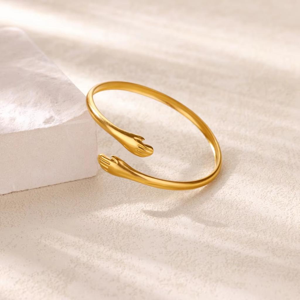 Hugging Stainless Steel Bracelet For Women Gold Color Shell Summer Waterproof Cuff Bangles Bracelets Flower Jewelry Accessories