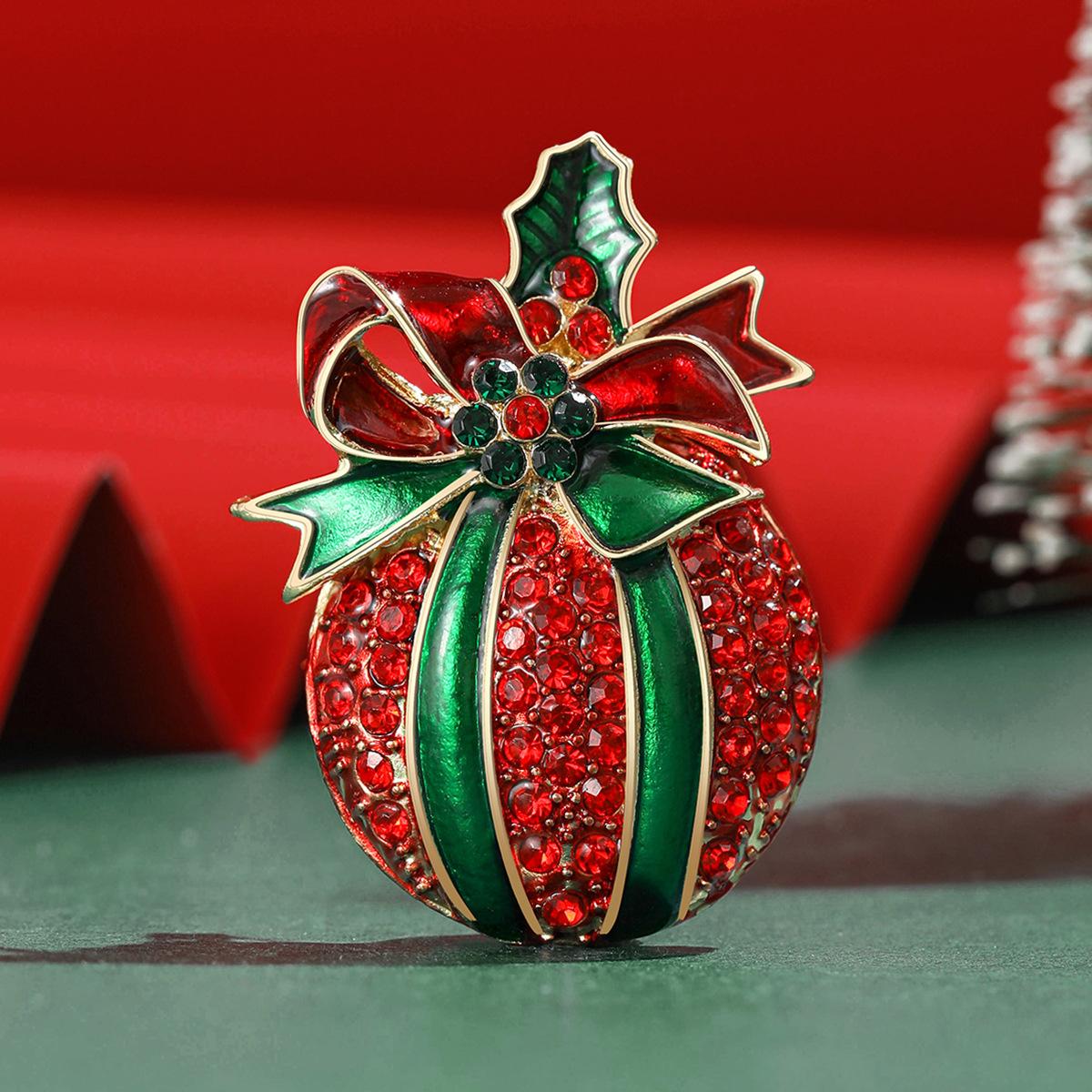 

Новая брошь из сплава с бриллиантами в виде яблока, рождественский сюрприз, креативный универсальный подарок на пальто, одежда, грудь, цветок красный