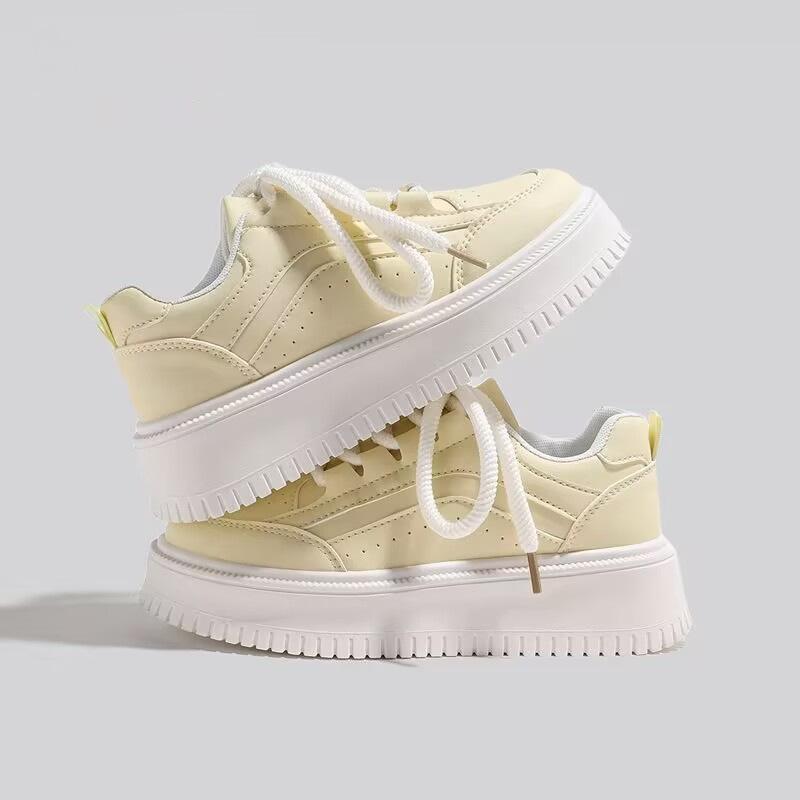 Breathable autumn new sports and leisure shoes thick baseplate shoes