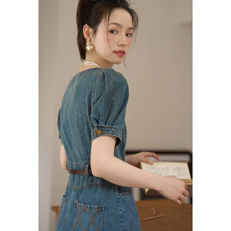 Mishow Women's Denim Dress 2023 Summer New Fashion Vintage Square Collar Puff Sleeve Commuter Loose A-line MXC35L1444