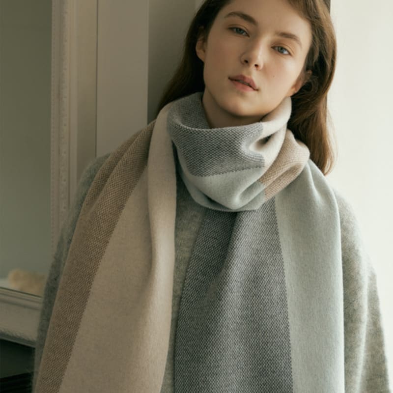 

BB’DE SOLI’DE Mellow muffler (3color) beige