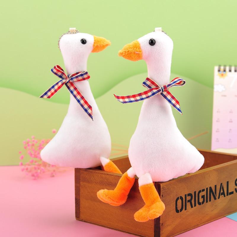 Adorable Duck Plush Keychain Soft Mini Plush Toy Perfect For Kids And Adults