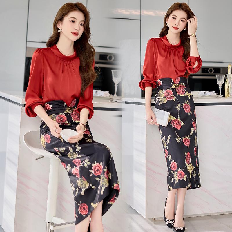 

Мода весна 2025 Приталенный комплект с рубашкой с длинным рукавом и юбкой миди M 45-55 kg