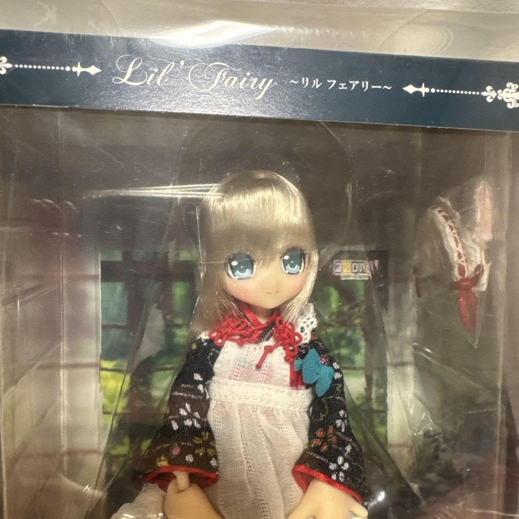 [USED] Azone Lil' Fairy Elno - Want a helping hand? Purchase bonus tray included