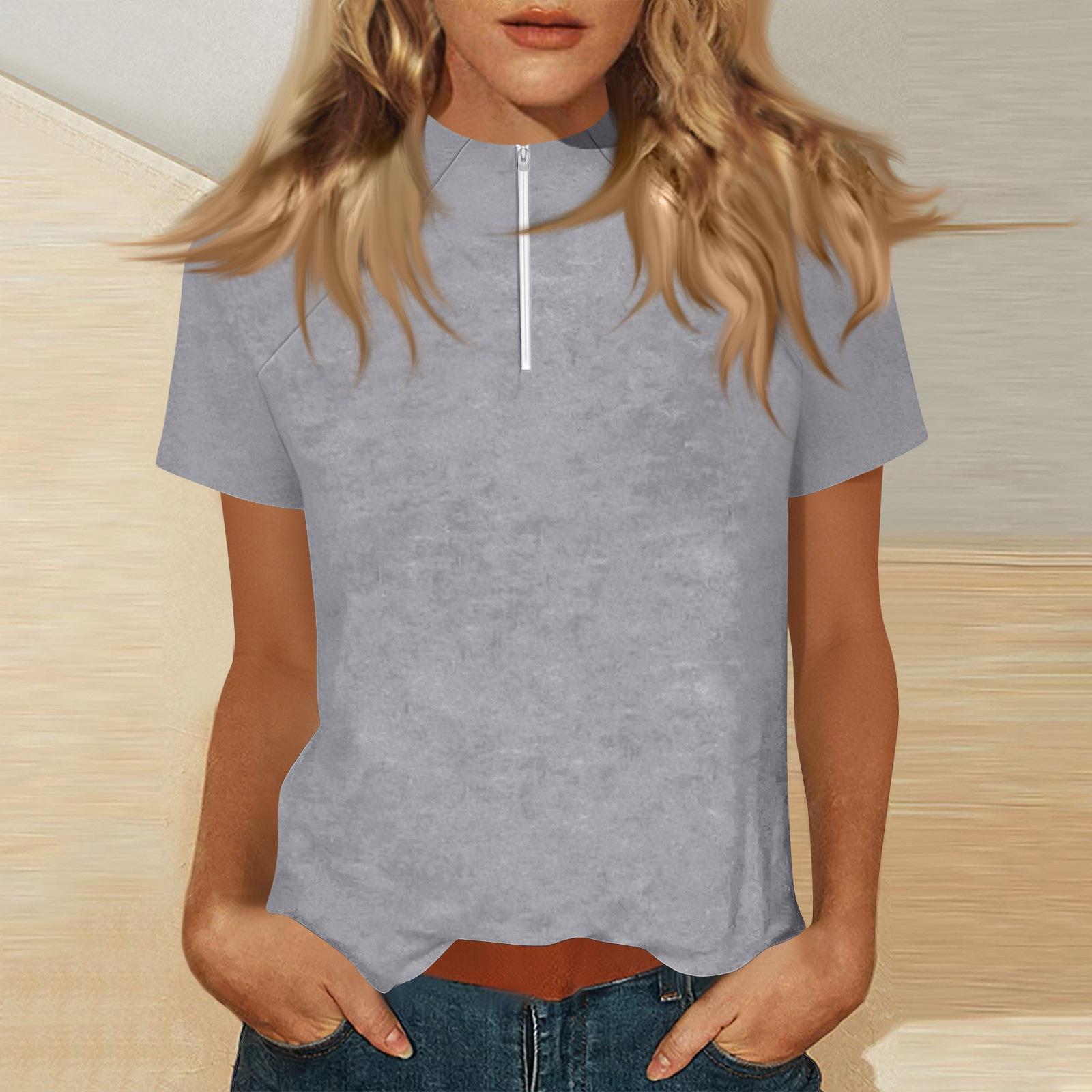 

Женский топ с коротким рукавом и воротником-стойкой на молнии S