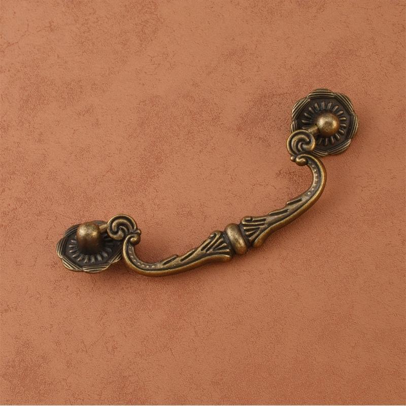 Comfortable Hold bronze Furniture Pulls 86mm Hole Center Traditional Designs Easy to Use Suitable Living Room Bedroom