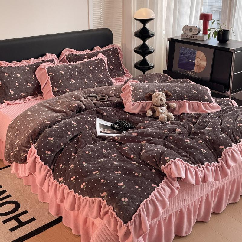 Xiaohongshu Popular Thickened Milk Fleece Bed Cover Bed Skirt Four-Piece Set Farai Fleece Warm Quilt Cover Bed Hat