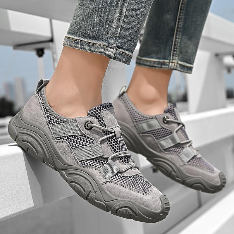 Fashion Men's Breathable Mesh Sports Sandals Lightweight Walking Shoes Outdoor Beach Flats Hollow Out Mens Sneakers Classic Mens Loafers