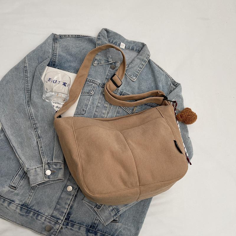 2025 New Tote Bag Women's Messenger Bag Large Capacity Commuter Bag Corduroy Japanese Casual Simple Shoulder Bag