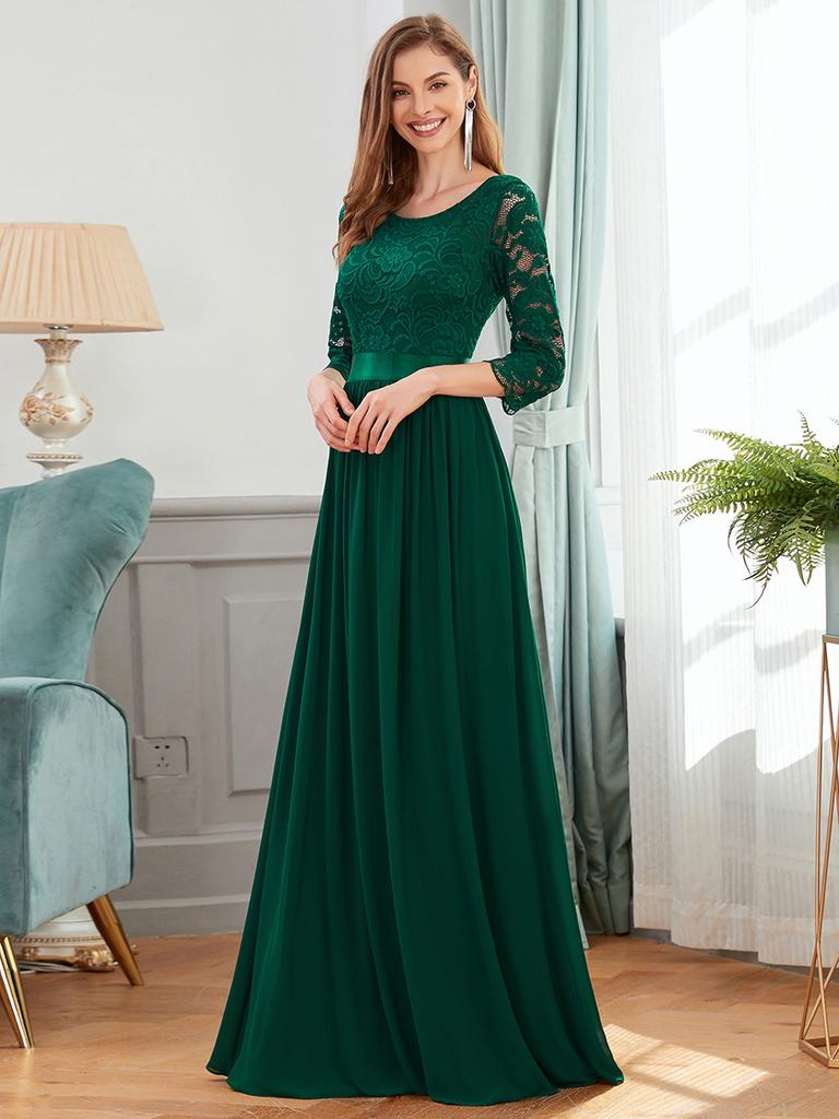 Ever-Pretty Women Plus Size A-Line Empire Waist Maxi Winter Wedding Guest Dresses