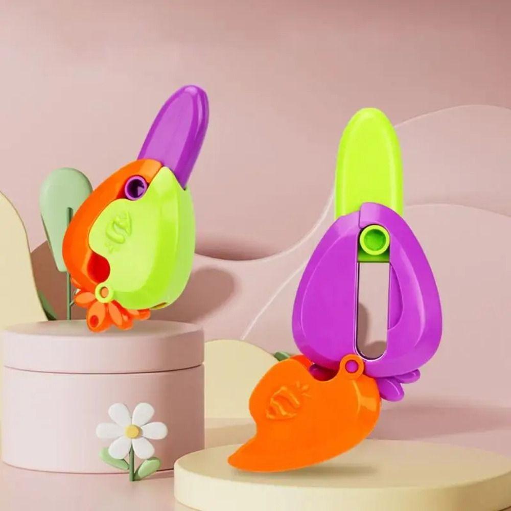 

Push Card 3D Strawberry Gravity Toy Gravity Fidget Carrot Toys Gravity Carrot Fidgets Toy Boy