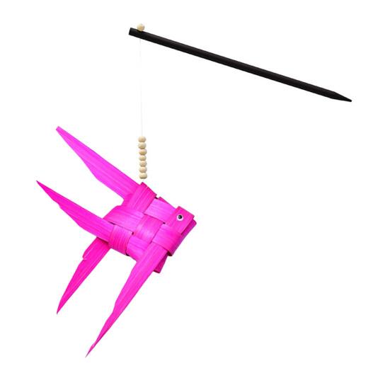 Hand-Woven Goldfish Lantern DIY Handcrafted Hand Held Bamboo Fish Lantern for Chinese Spring Festival Mid-Autumn Hanfu Cosplay