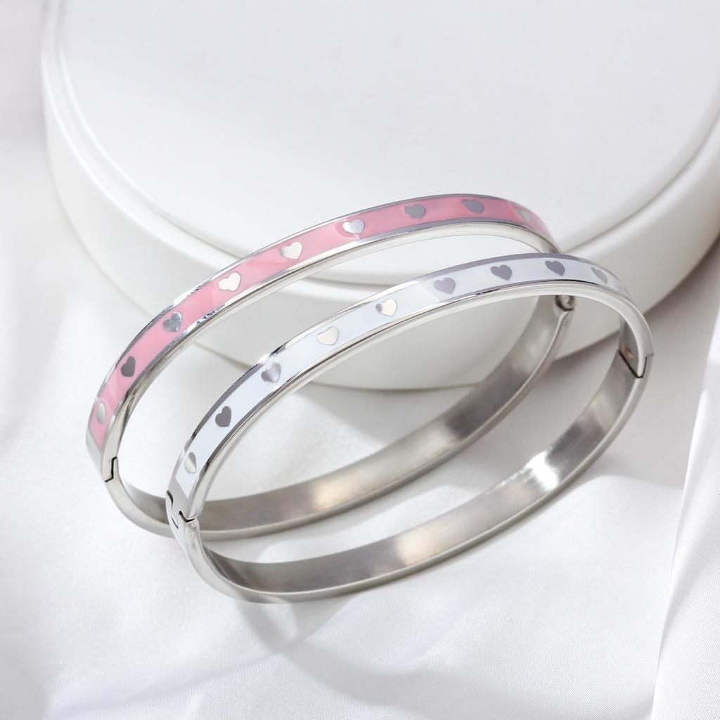 European Fashion Titanium Steel Enamel Bracelet with Drip Oil Finish - Versatile and Stylish Stainless Steel Accessory