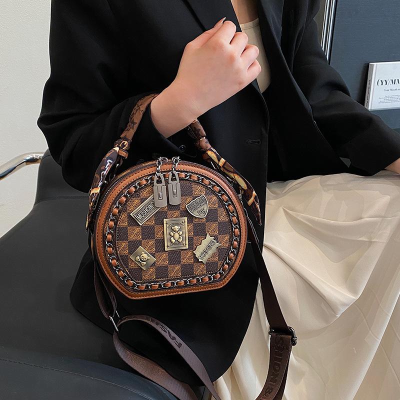 High-end Fashion Women's Small Round Bag, New Retro Printed Handbag, Casual Versatile Single Shoulder Oblique Span Bag