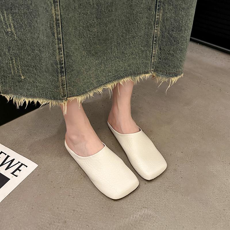 Fashion bag head half slippers women wear flat bottom summer and autumn soft leather non-slip square head one foot lazy shoes