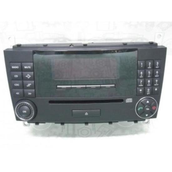 

Вживана оригінальна аудіосистема Mercedes-Benz W203 2038703089, Відмінний стан, Автомагнітола чорна чорний