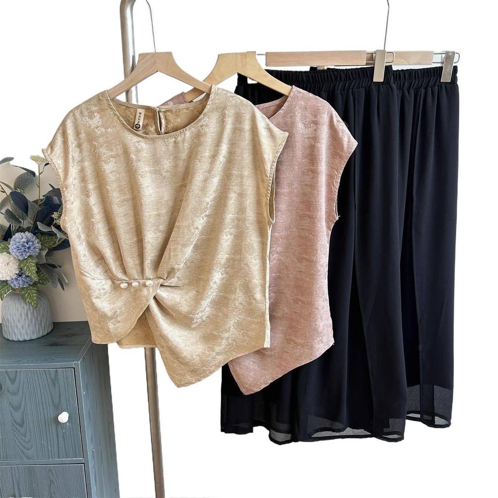 Mother's Day Summer Outfit: Stylish Short-Sleeve Top & Wide-Leg Pants Set for Middle-aged and Elderly Women - 2026 New Style
