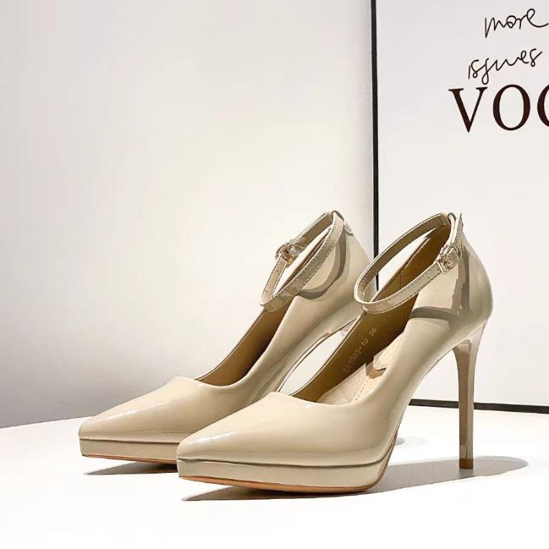 

Туфли-лодочки на высоком каблуке с ремешком, весна 2025, новинка, лакированная кожа, каблук-шпилька, рабочие туфли, большие, с острым носком, с неглубоким вырезом, женская обувь 43
