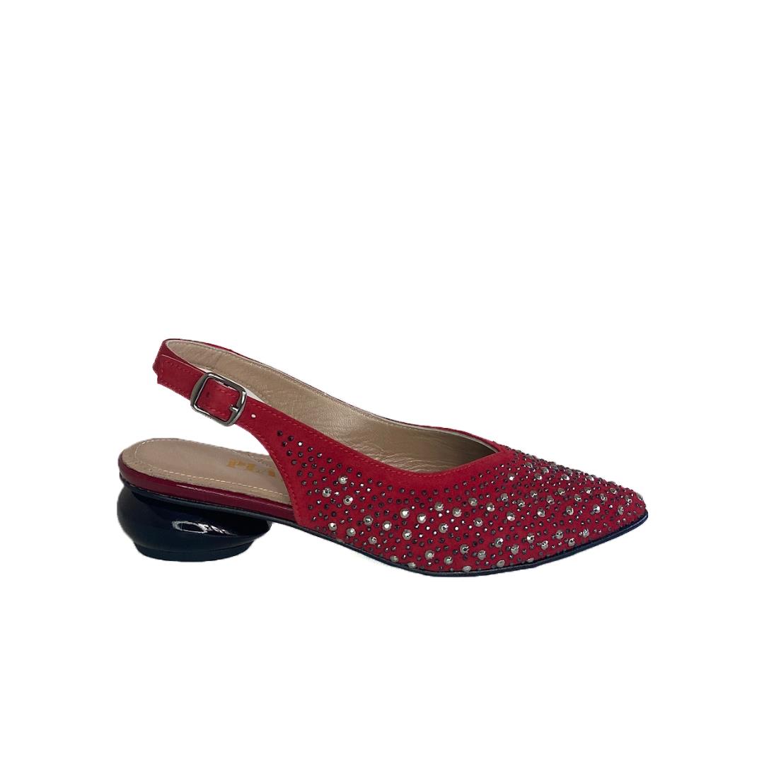 

Женские туфли из натуральной кожи на низком каблуке 36