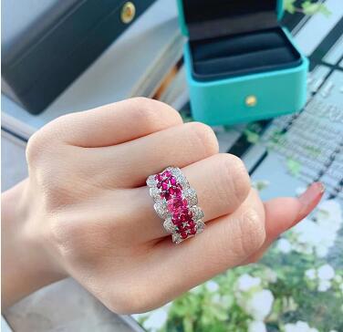 Beautiful Pink Zircon Ring for Women High Quality Colored Zircon Jewelry Wedding and Engagement Rings Women Rings