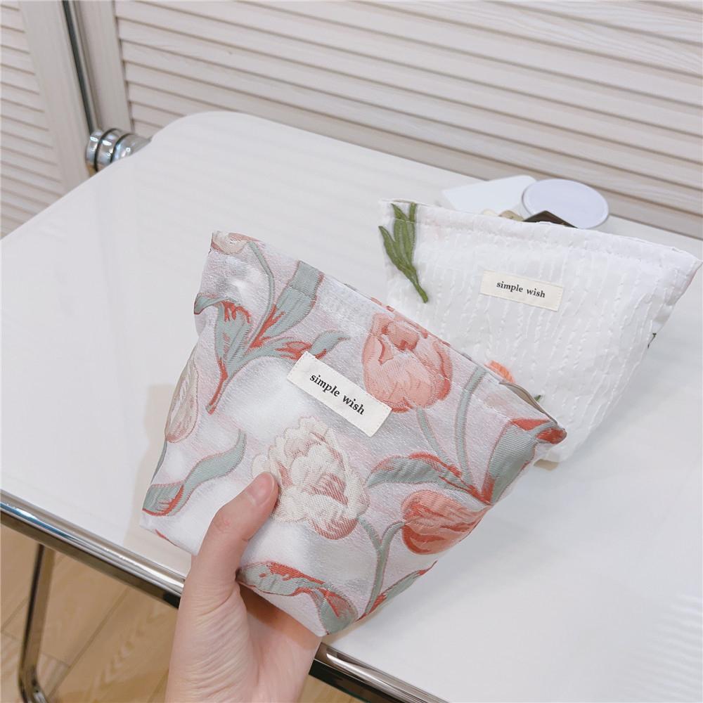 Tulip Pattern Mini Makeup Bag Canvas Portable Zipper Purse Cosmetic Pouch Storage Bag for Traveling,Swimming