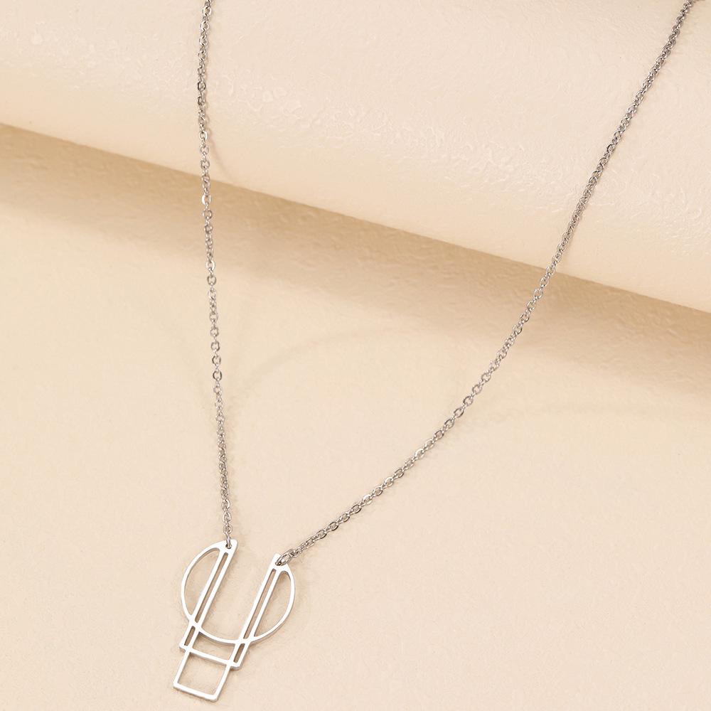 Europäische & Amerikanische Geometrische Edelstahl-Anhänger Halskette für Damen - Hochwertige Vielseitige Schlüsselbein Kette