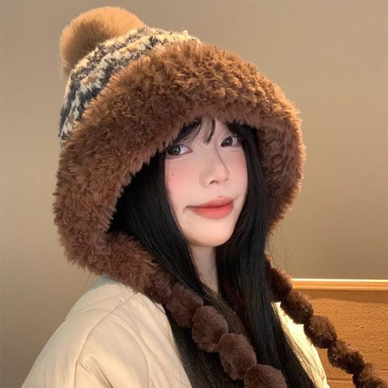Wind straps Plush ear caps Children's thickened warm knitted caps in autumn and winter Show small face Wool hat tide