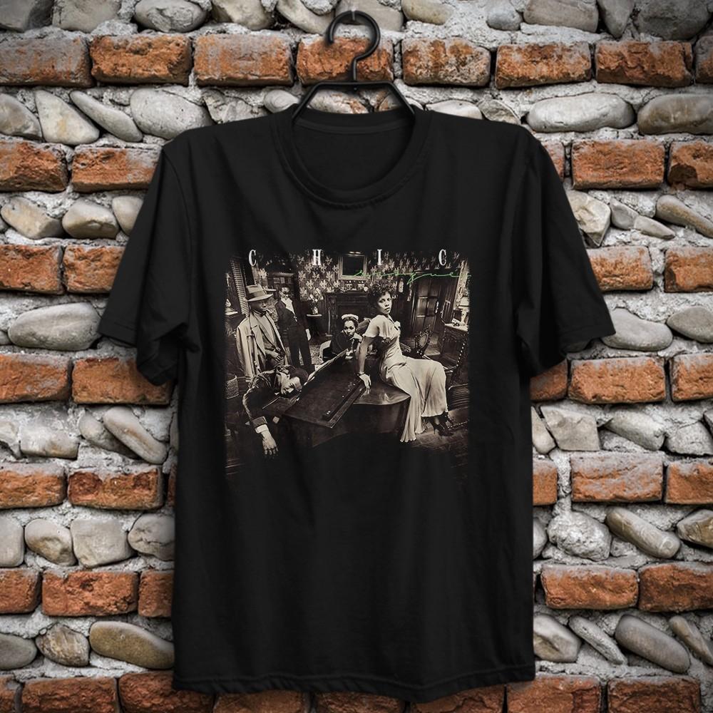 

Risqué Chic Funk Band T-Shirt Good Times My Feet Keep Dancing My Forbidden Lover Unisex T-Shirt L