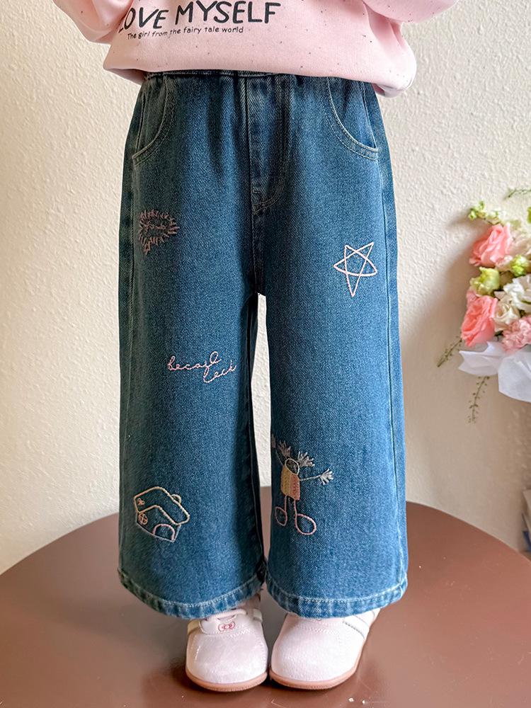 Flickors broderade jeans med raka ben - 2025 Höstmode
